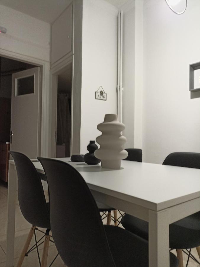 Pagrati Apartment Διαμέρισμα Παγκράτι Athen Eksteriør billede