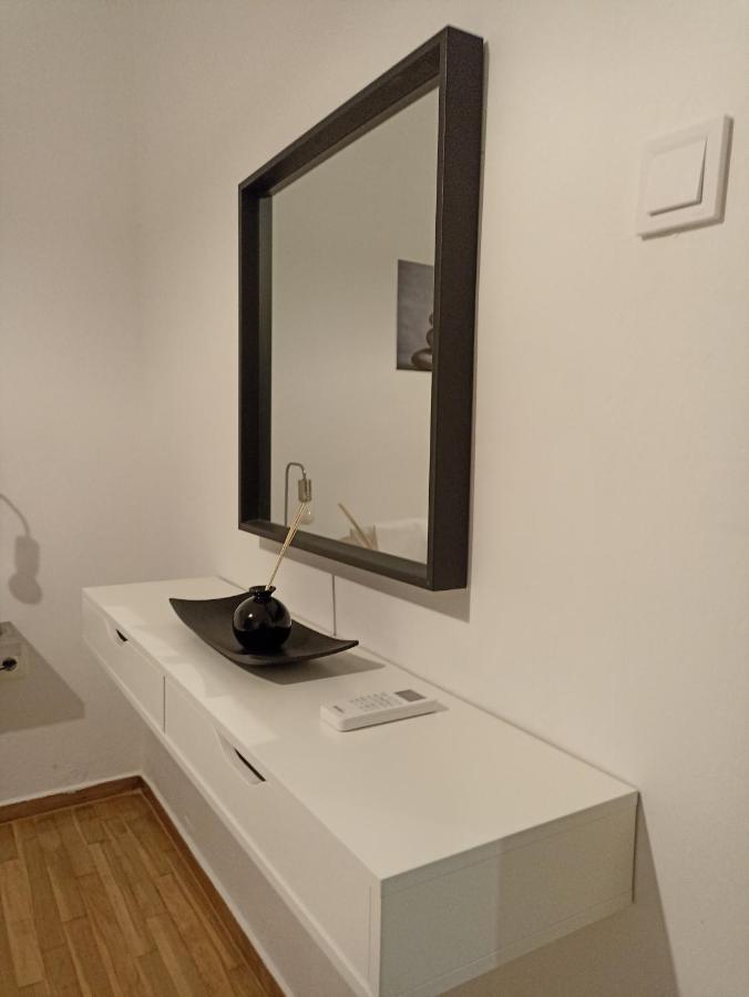 Pagrati Apartment Διαμέρισμα Παγκράτι Athen Eksteriør billede