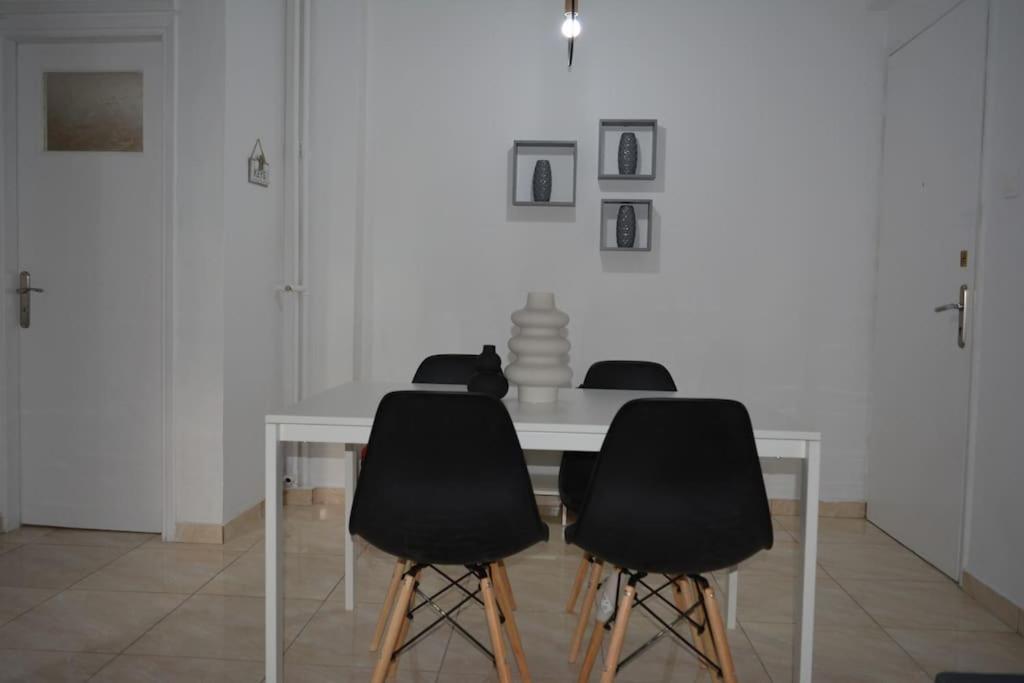 Pagrati Apartment Διαμέρισμα Παγκράτι Athen Eksteriør billede