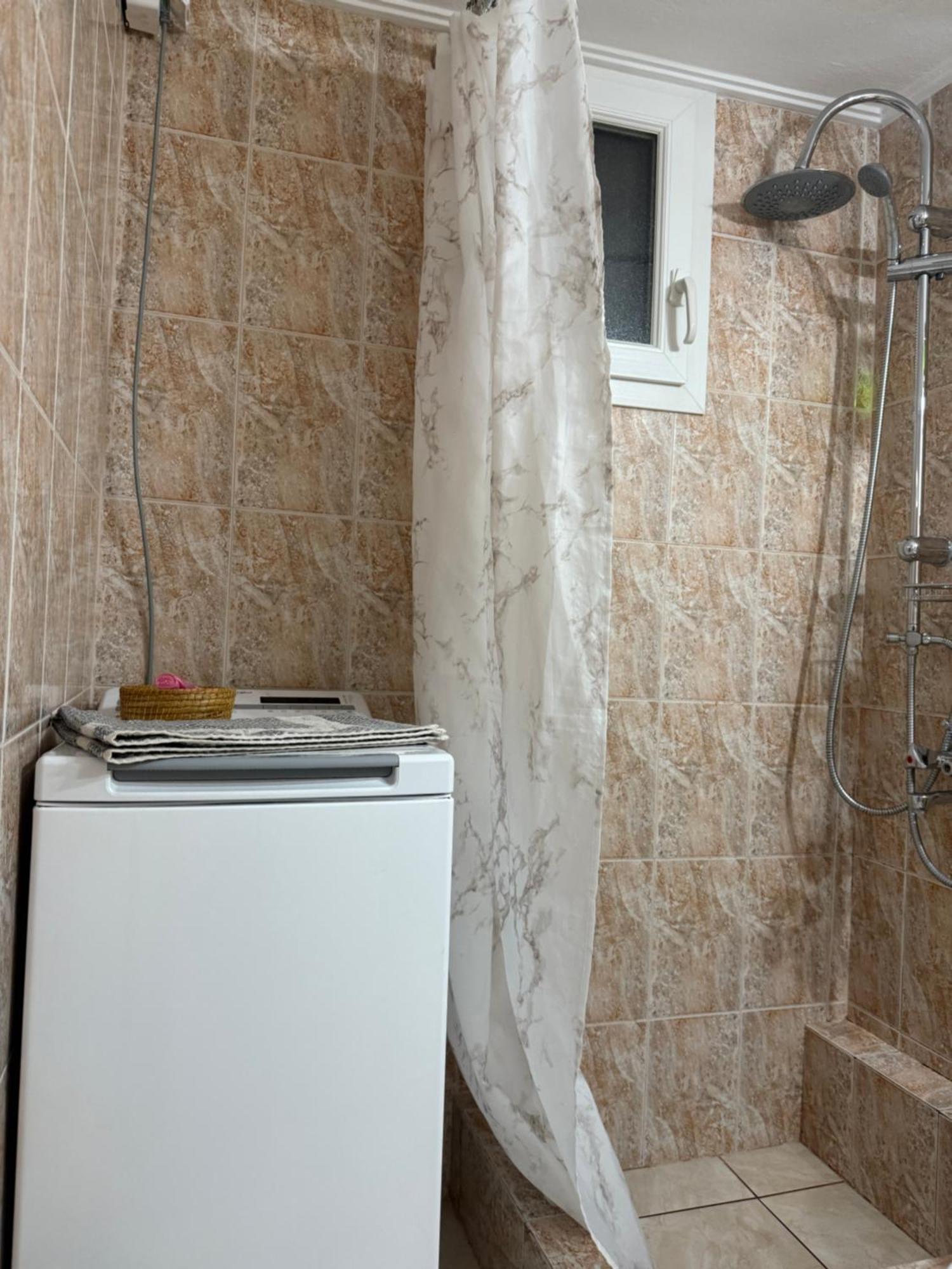 Pagrati Apartment Διαμέρισμα Παγκράτι Athen Eksteriør billede